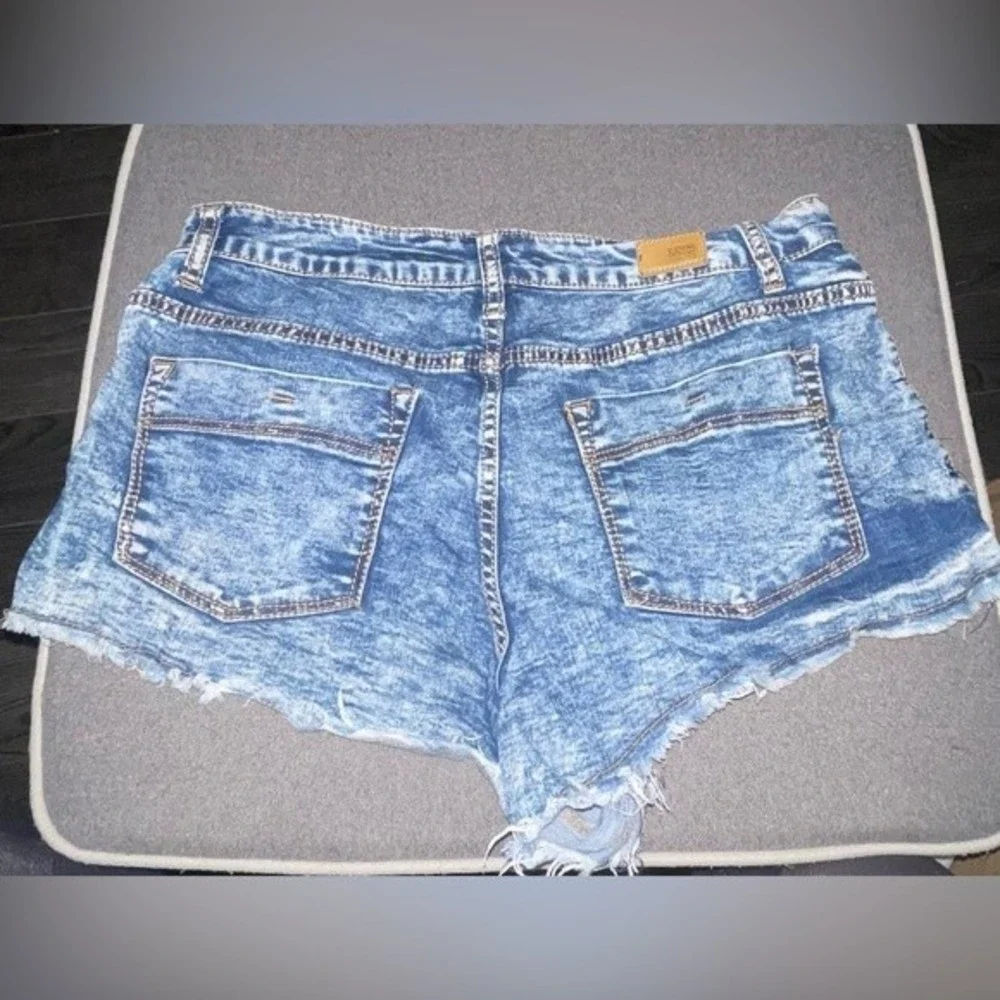 High Rise Jean Shorts - Picture 4 of 5